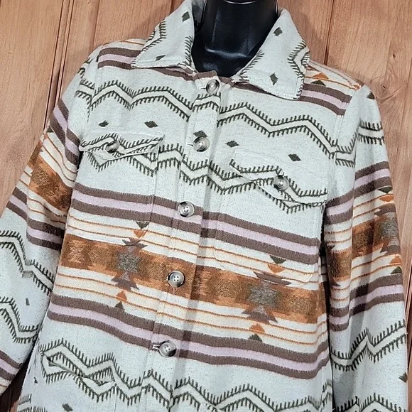 NWT Shyanne Long Fleece Shacket - Picture 5 of 15